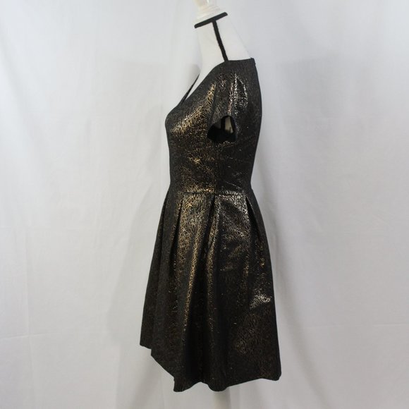 Vince Camuto Gold and Black Party Dress NWT - Picture 4 of 5